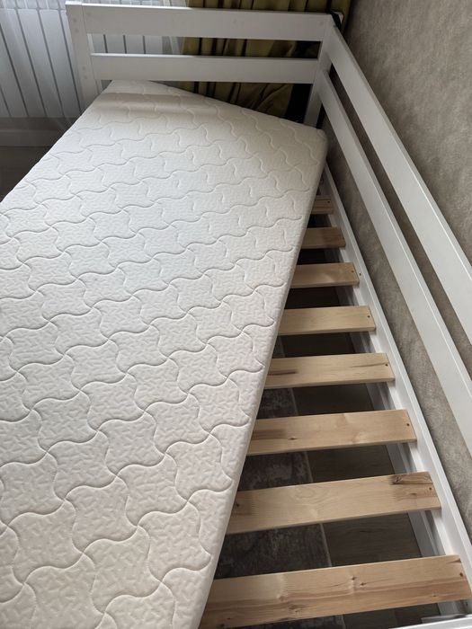 Кровать детская