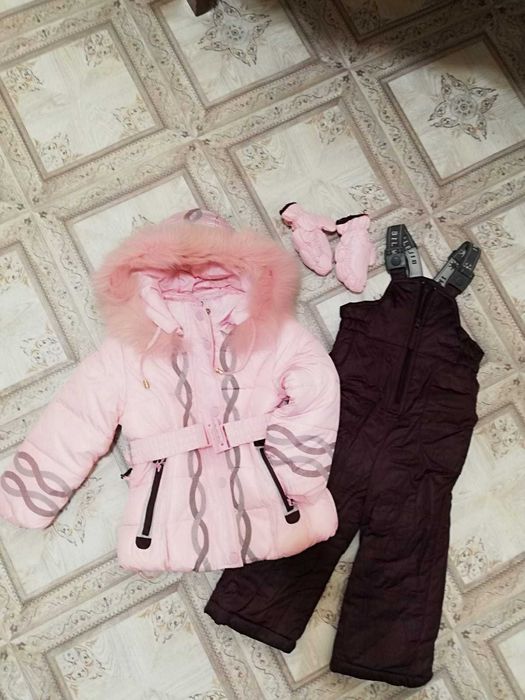 Зимний комбинезон на девочку