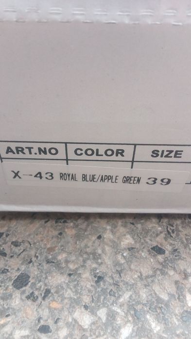 Дамски кецки нови