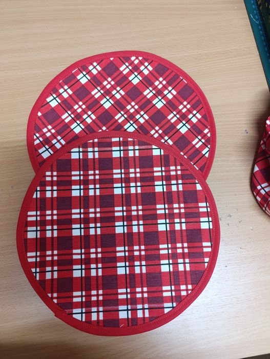 Продам салфетки под горячее блюдо