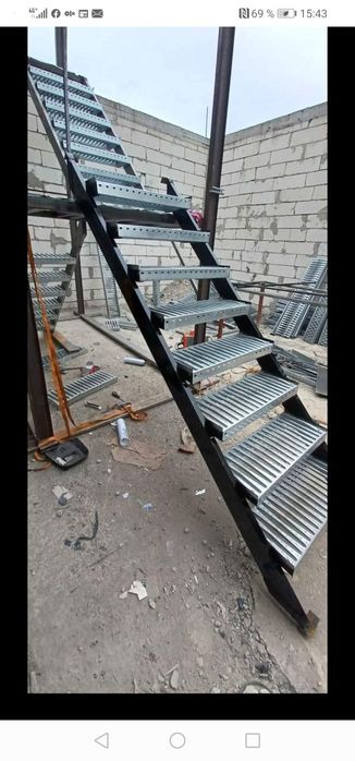 Scara metalica zincata