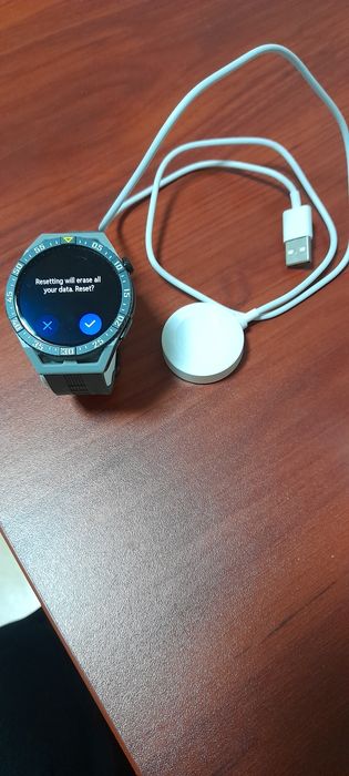 Смарт чесовник  XUAWEI WATCH GT 3 SE