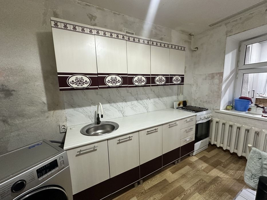 Кухонный шкаф…..