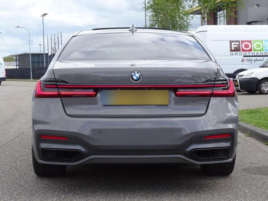 Bmw 745e 2019 400 cp m laser bowers trapa