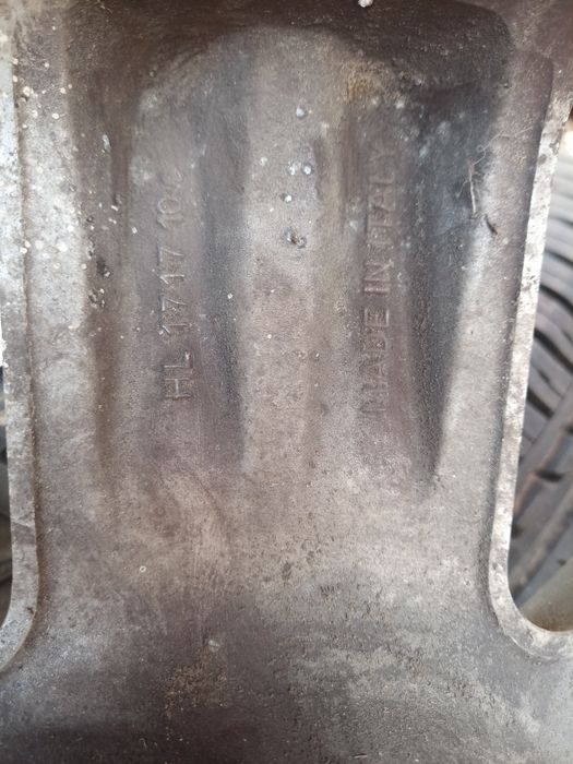 Продавам джанти с гуми за Рено 205/50/17