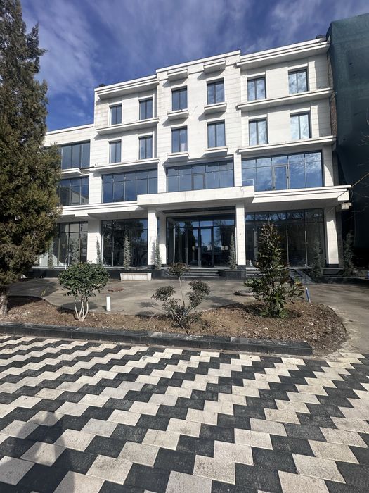 Аренда отдельностоящего здание по 600м2  рядом с Малика СафийскийAK90