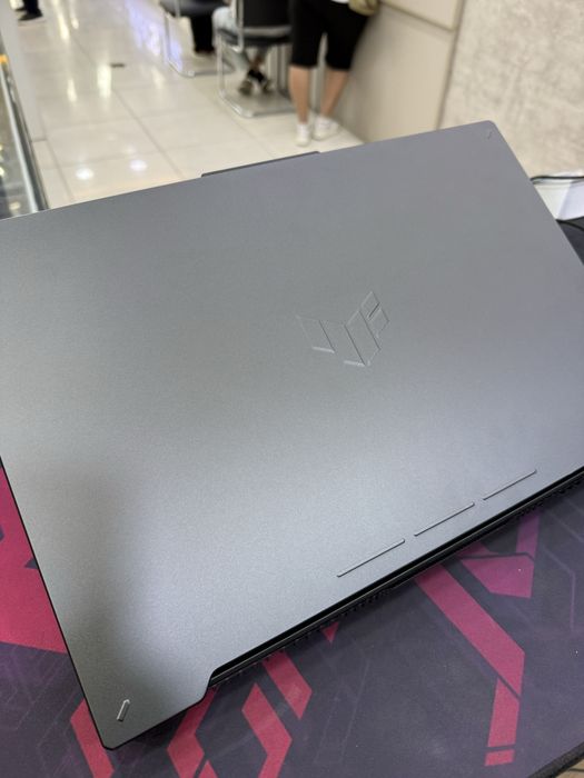ASUS TUF Gaming F17 i7 13620H/16/512/rtx4060 8gb