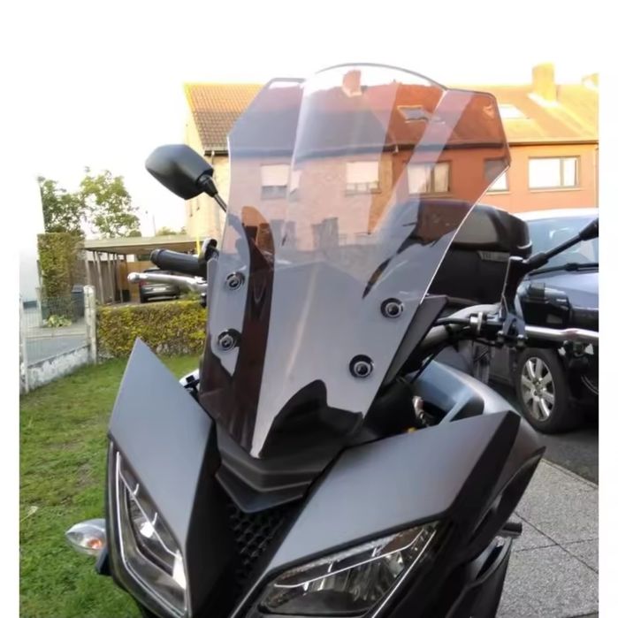 Слюда за Yamaha MT 08 Tracer 2015-2017 година