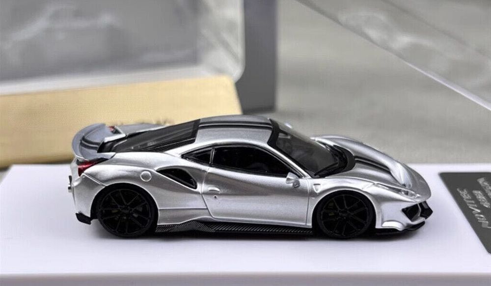 DCM Ferrari 488 Pista grey 1:64
