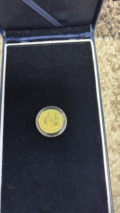 Vand moneda aniversara de colectie din aur