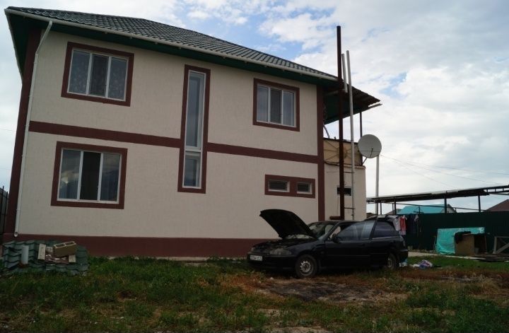 Продам 2-х этажный дом