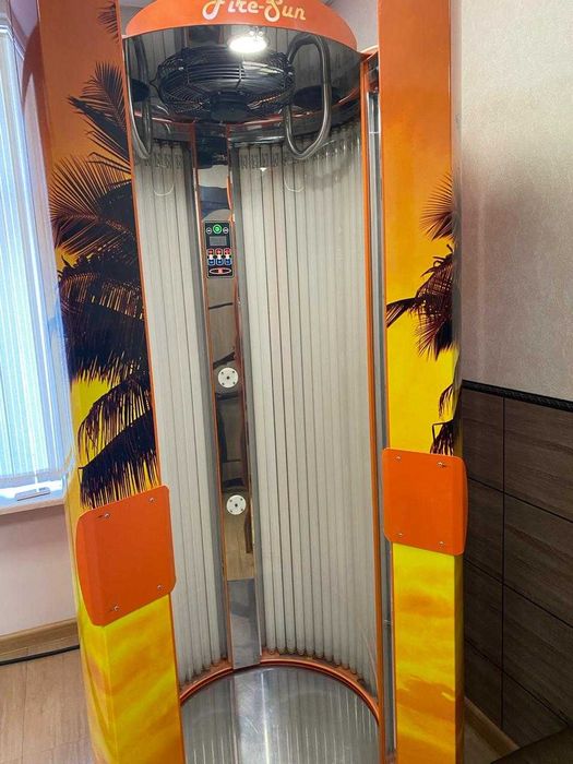 Продам солярий вертикальный