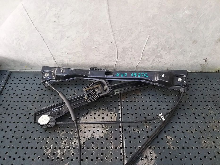 Macara geam electric dreapta fata seat toledo 4 kg3 5ja837462