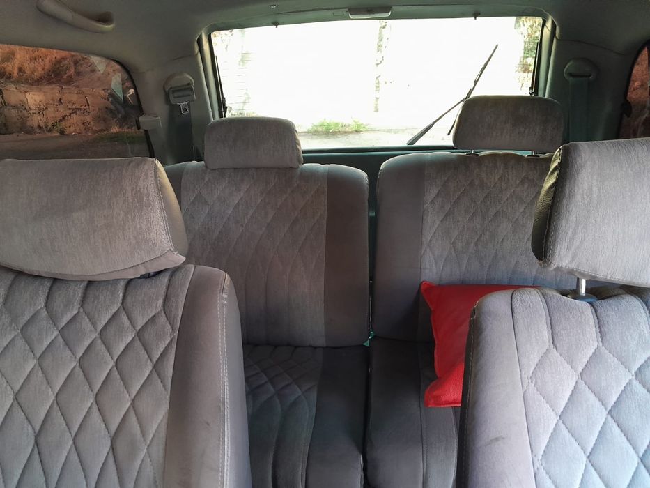 Toyota Estima Lucida 1996 года