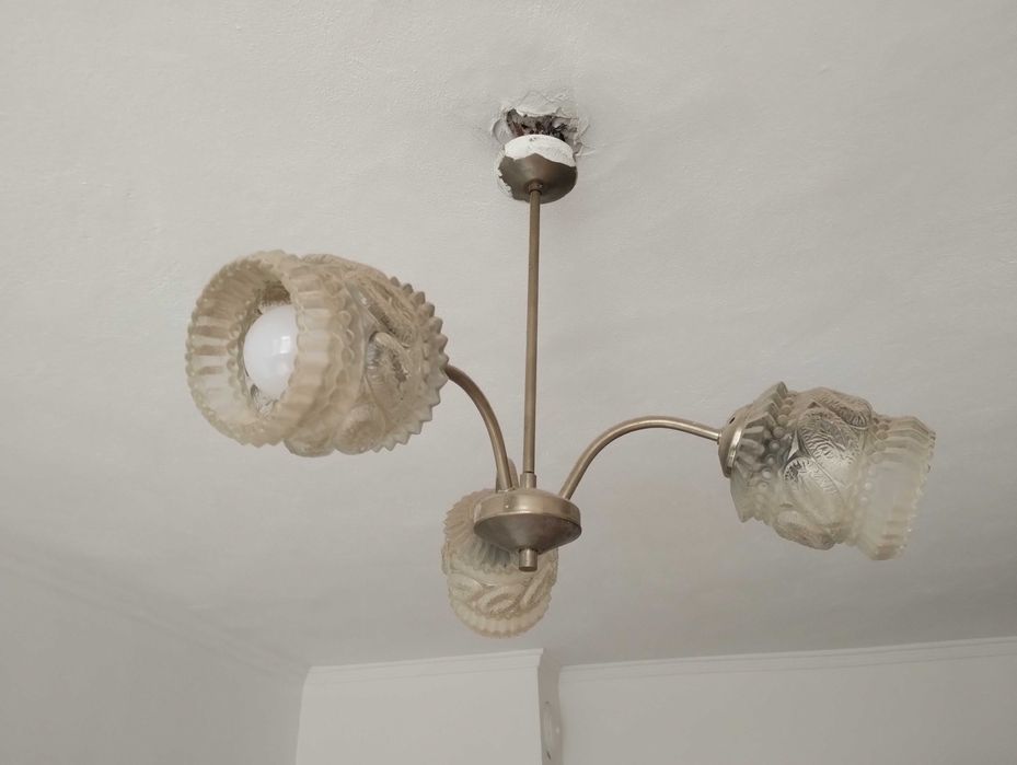 Стъклен ретро полилей