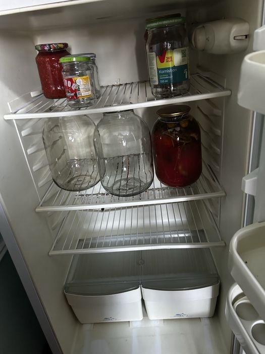 Muzlatkich / Холодильник / Fridge