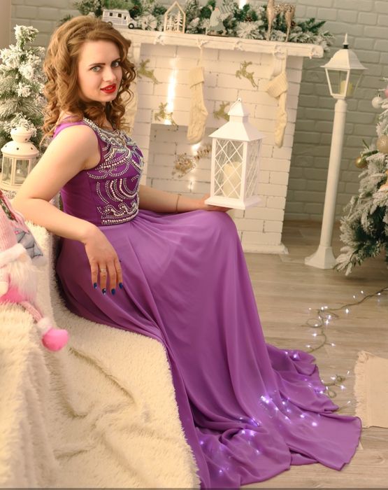 Платье вечернее праздничное