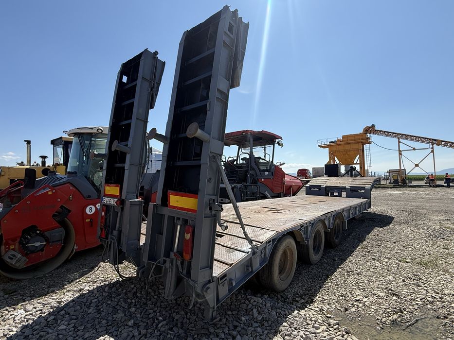 Cap tractor + Trailer utilaje grele