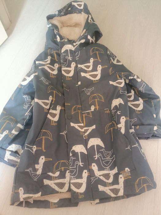 Продам детскую куртку
