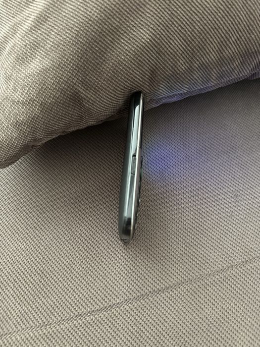 Telefon cu butoane Broni dual sim