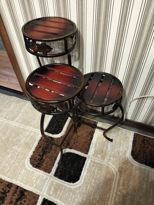 Подставка для цветов