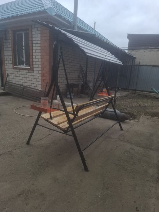 Продам качелю подростковую