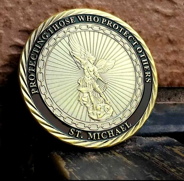 Севенирна монета