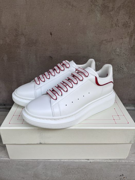 Alexander Mcqueen
