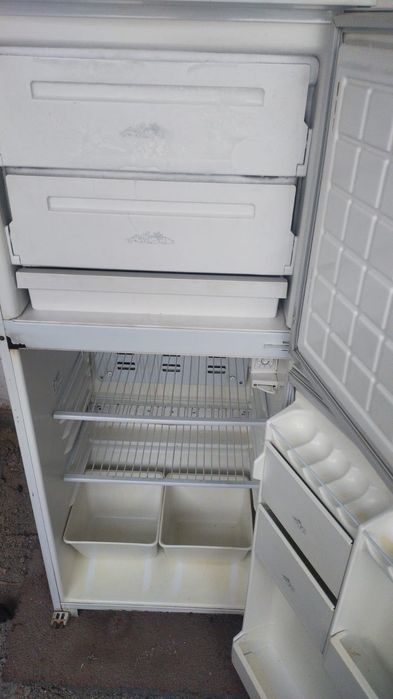 Холодильник   Б/у