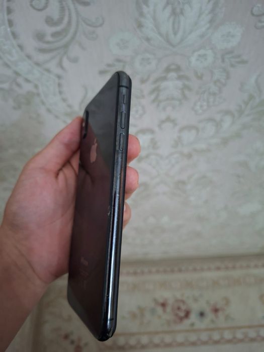 Iphone Xs max с гарантие
