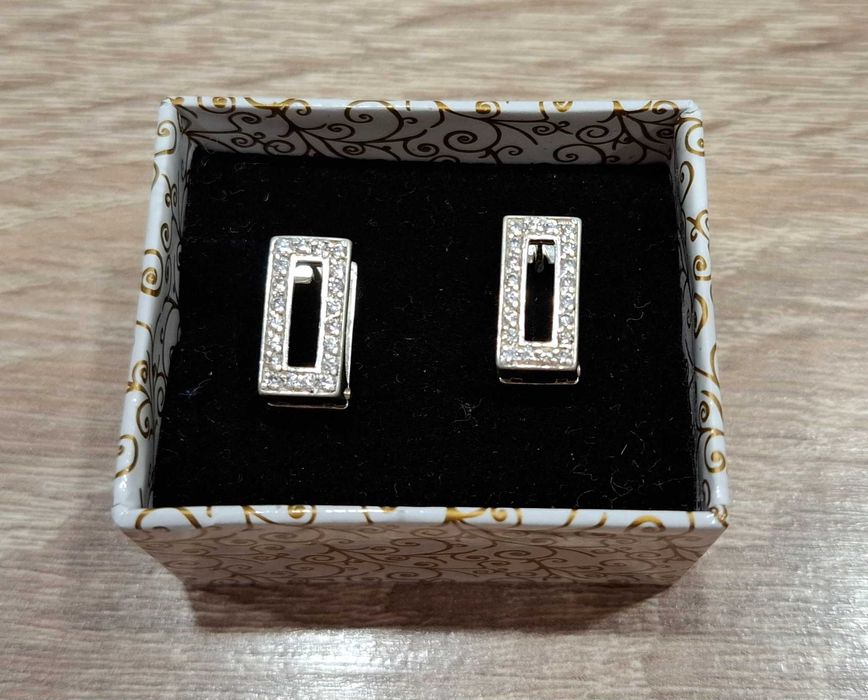 НОВИ Сребърни обици