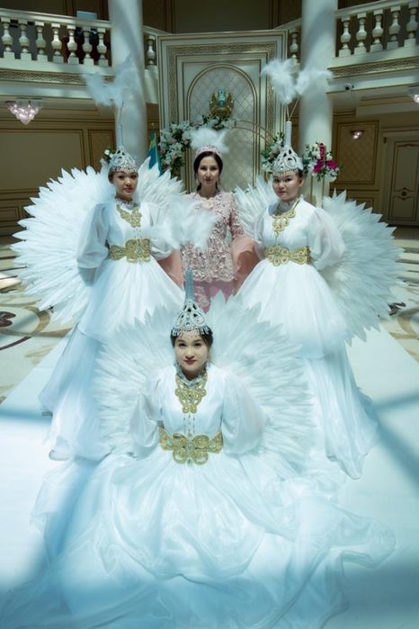 Национальные костюмы