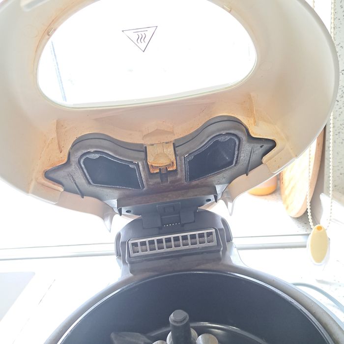 Фритюрник Tefal Actifry