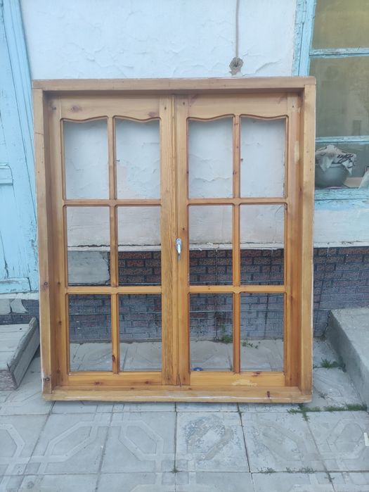 Дераза, ром, окна деревянные