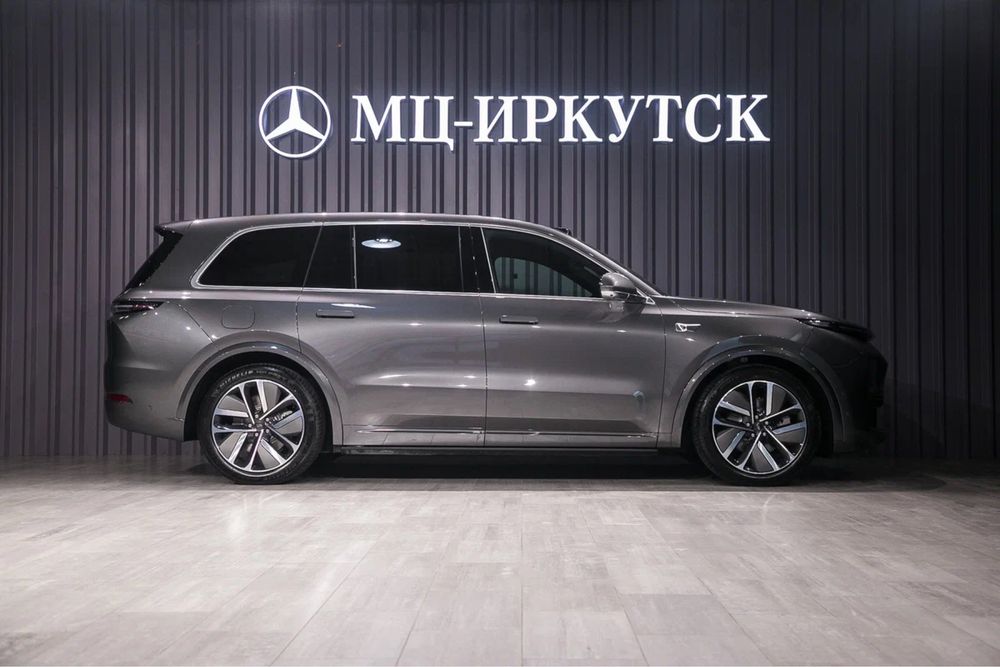 Lixiang Li 9 Ultra Rest Мокрый асфальт новый 2025