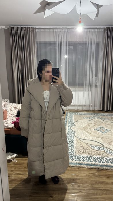 Почти новая куртка, мне размер большеват, XL размер