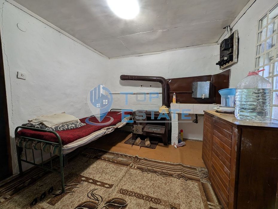 Продава се Къща в Елена - 90 кв.м за 284 €/кв.м - Снимка #4