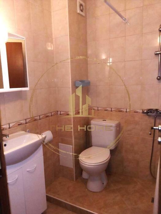 Дава се под наем Двустаен апартамент в Варна, Център - 52 кв.м за 448.8 € - Снимка #9