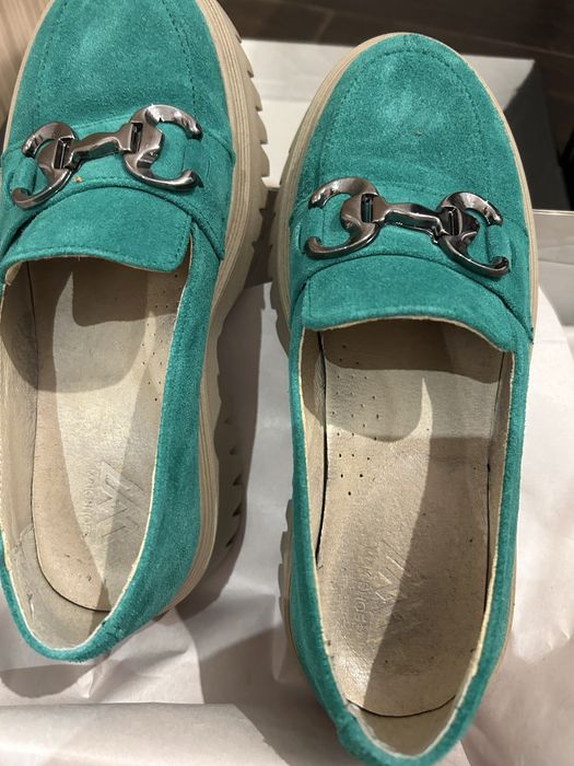 Нови ,дамски,естествена кожа обувки