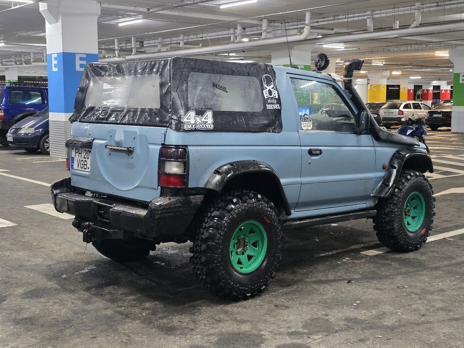 Mitsubishi Pajero mk2 2.5   Cabrio
