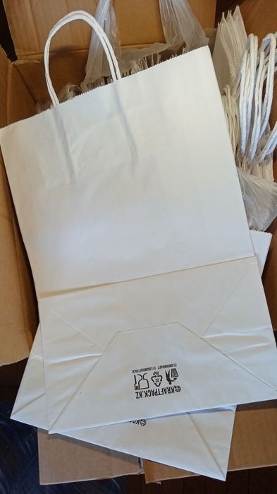 Вертикальные бумажные пакеты ,,Крафт''