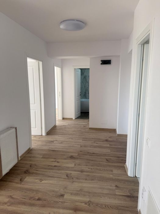 De vanzare apartament  nou cu  3 camere Ploiesti Dorobantu Residence
