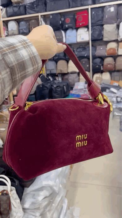 Сумка женская фирменная