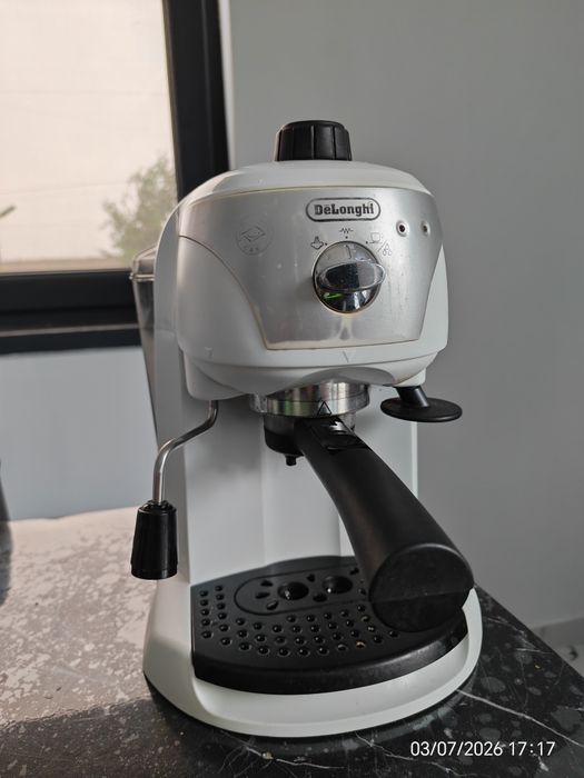 Expresor DeLonghi
