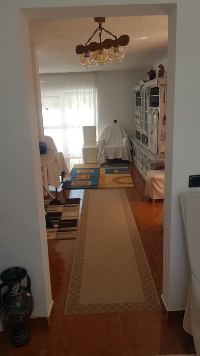 Продава къща в с.Ресилово общ.Сапарева баня