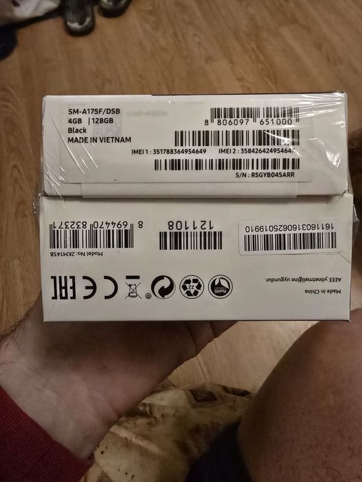 SAMSUNG A17 128gb 4gb