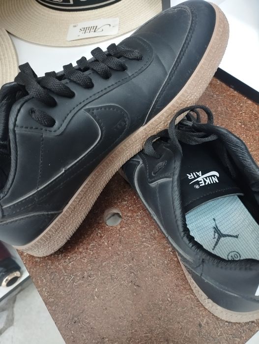 Красовки жеские мужское юни