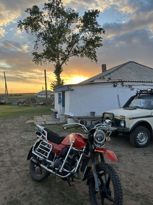 Продаётся Мотоцикл  SAQ 200CC