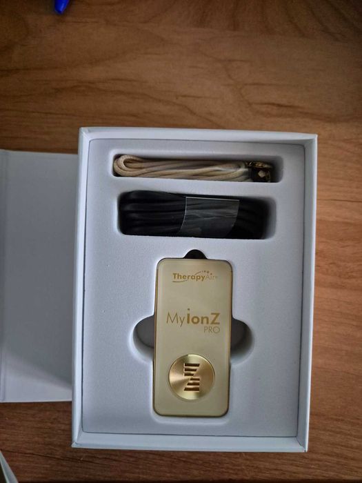 Мобилен йонизатор за въздух MyIonZ Pro(Zepter)