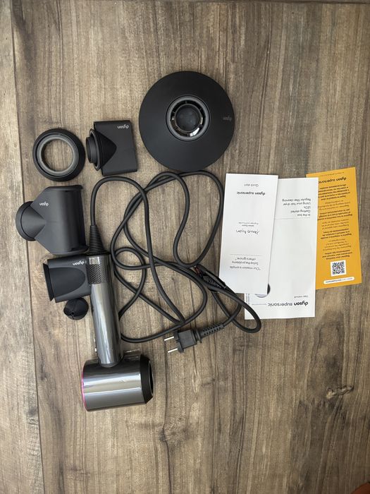 Dyson supersonic HD07 roz